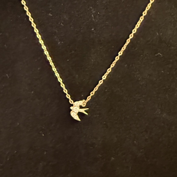 Nordstrom House Brand Nadari Costume Jewelry Gold Tone Swallow charm. - Picture 8 of 8